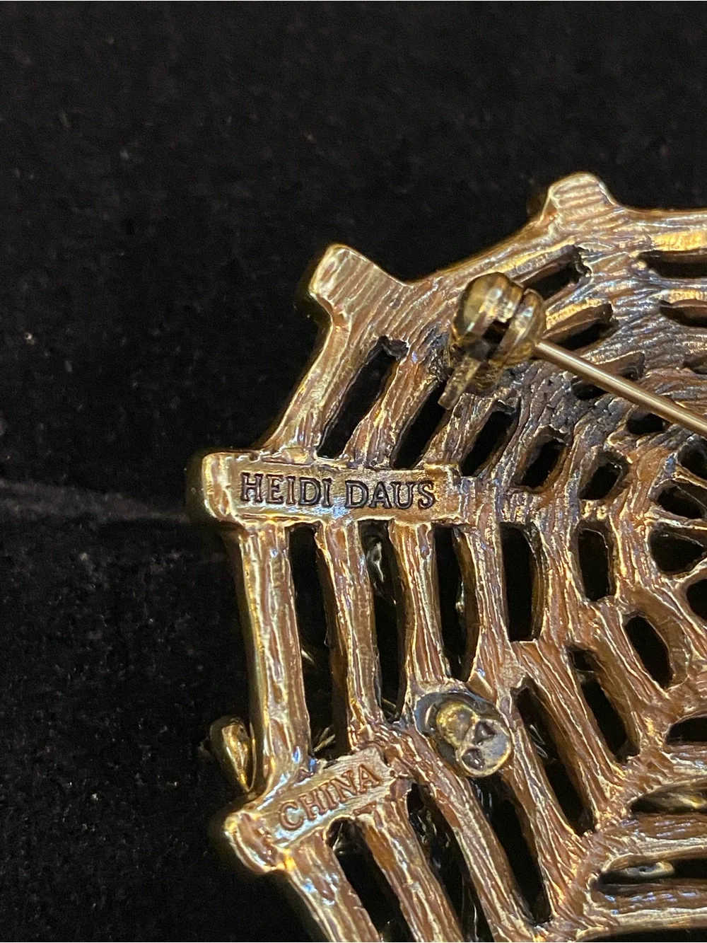 Heidi Daus along came a spider Brooch